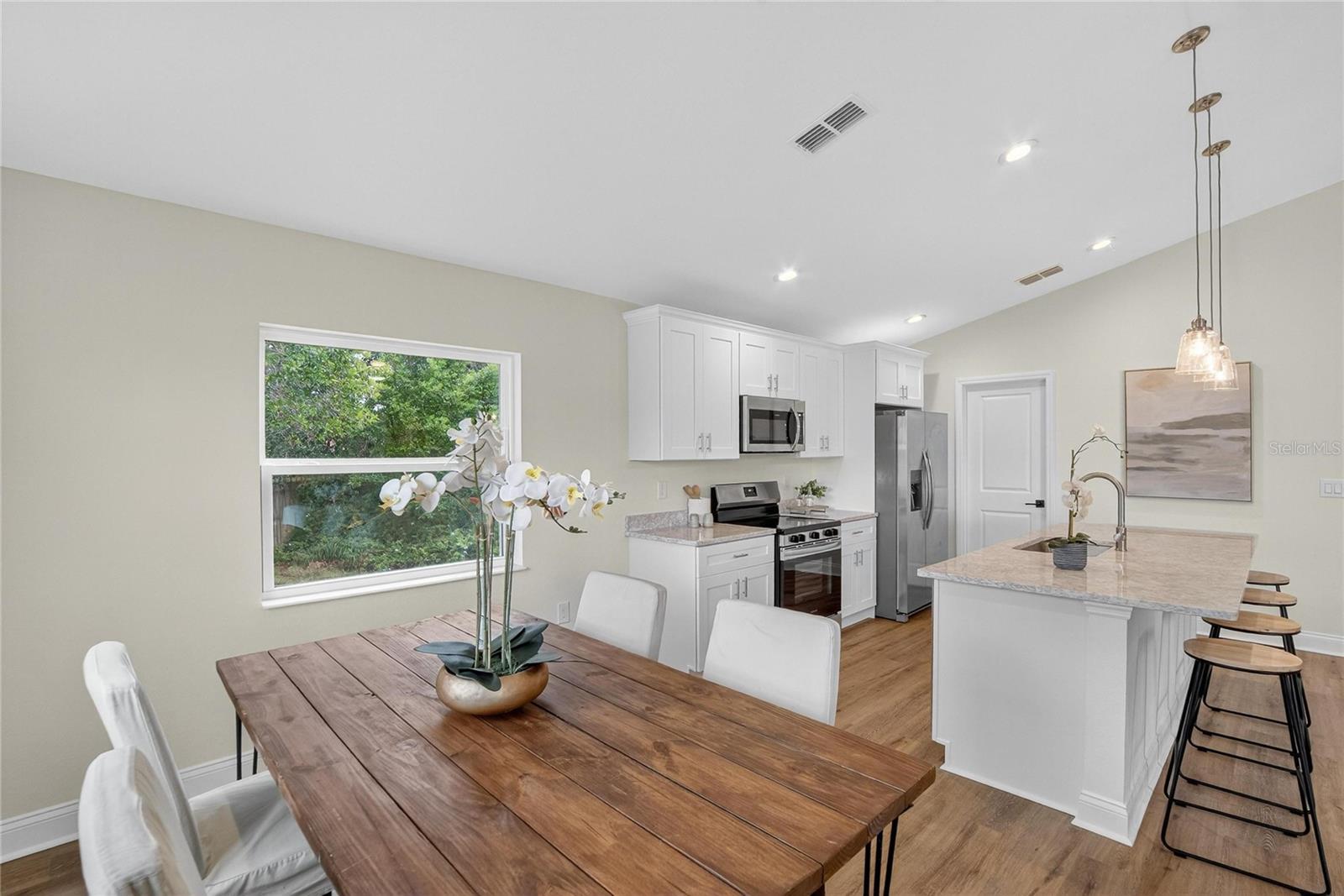 HILLGROVE SUB - Residential