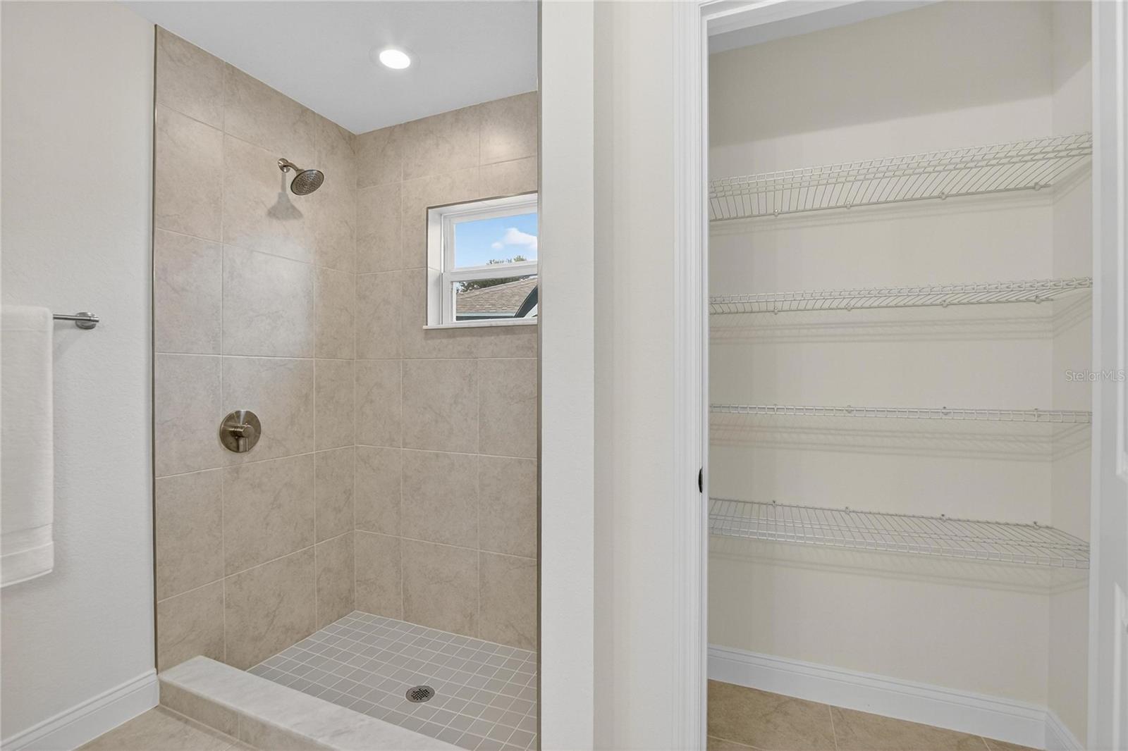 HILLGROVE SUB - Residential