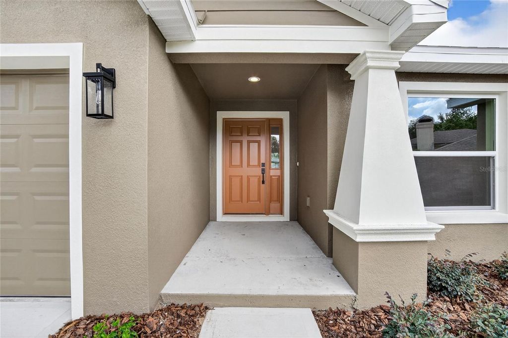 Photo of 933 Hillgrove Lane, Auburndale, FL 33823 (MLS # L4956945)