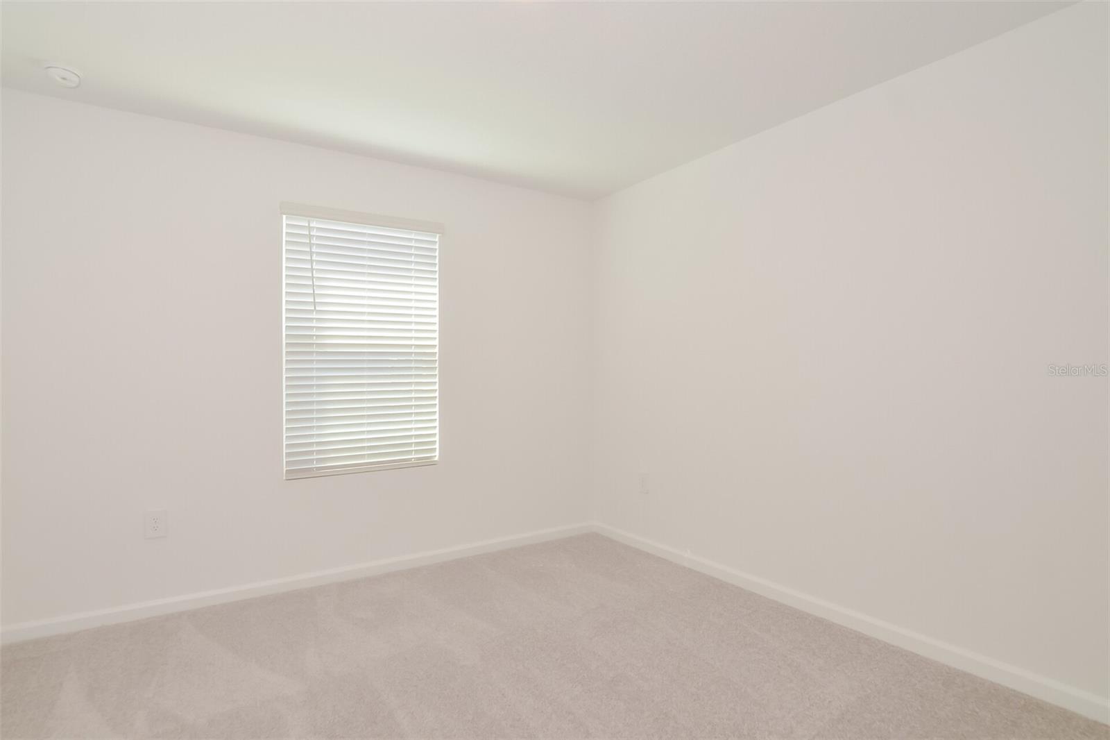 CROSSWINDS EAST PH 1 - Residential Lease