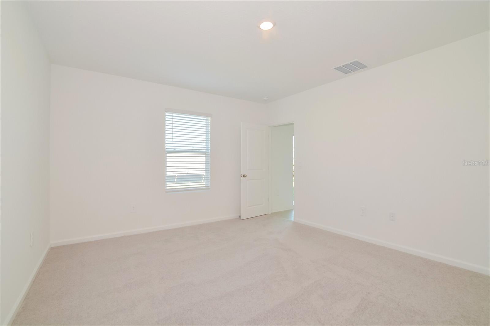 CROSSWINDS EAST PH 1 - Residential Lease