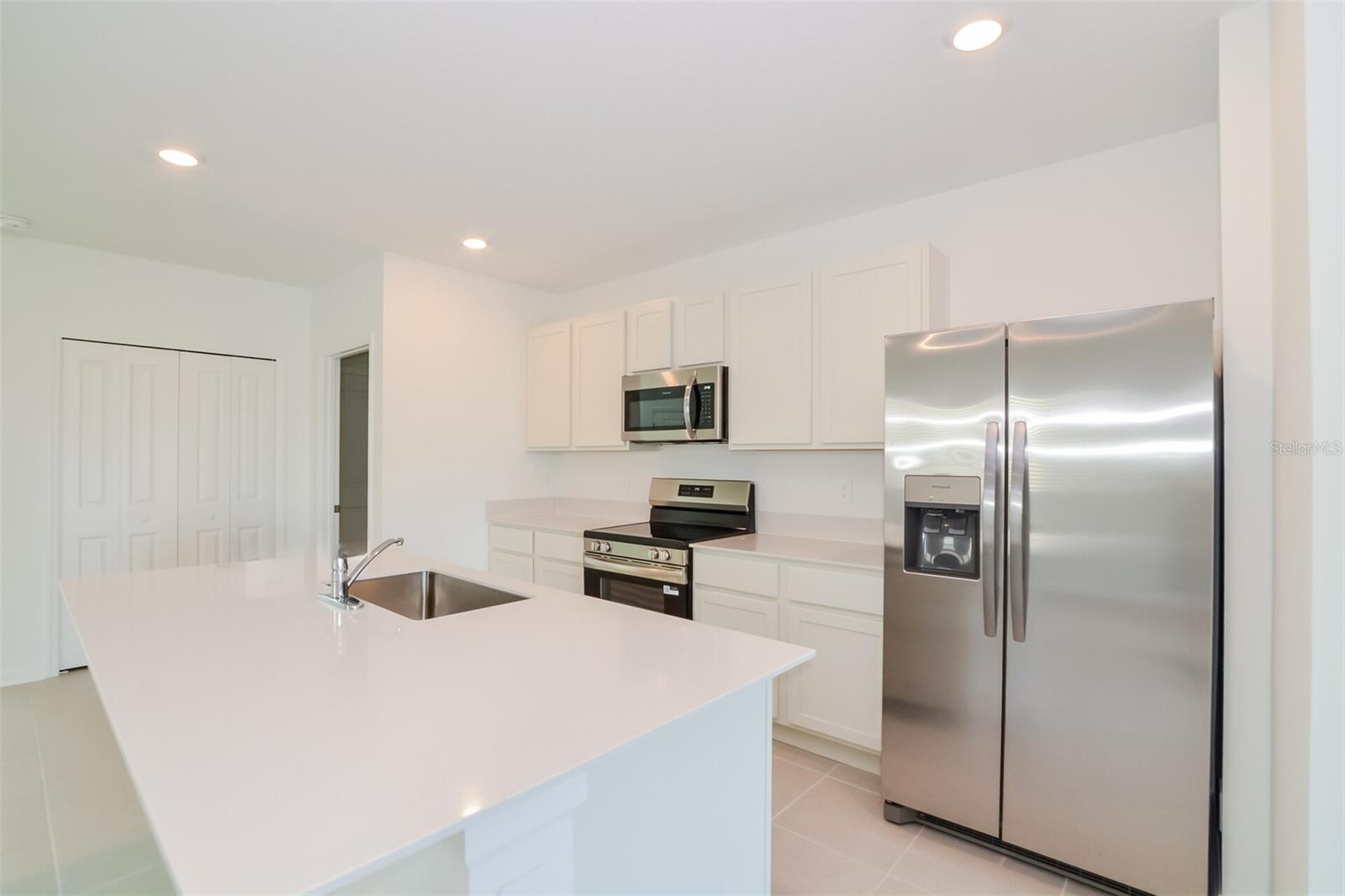 CROSSWINDS EAST PH 1 - Residential Lease