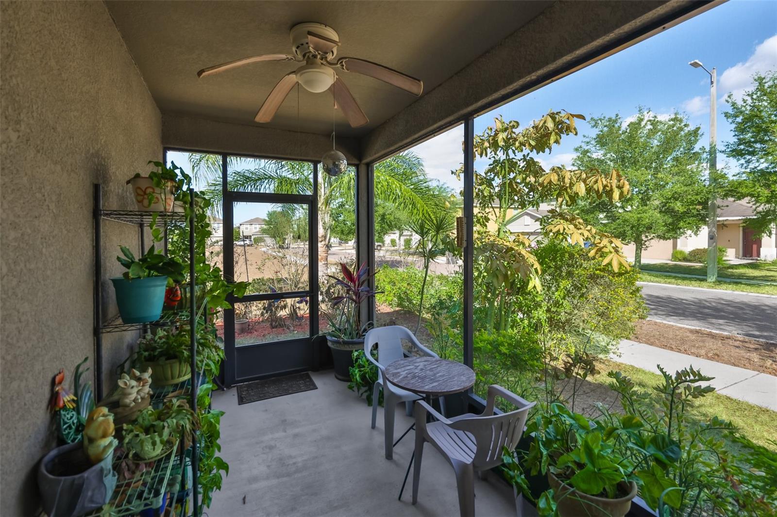 14401 DUNROBIN DRIVE