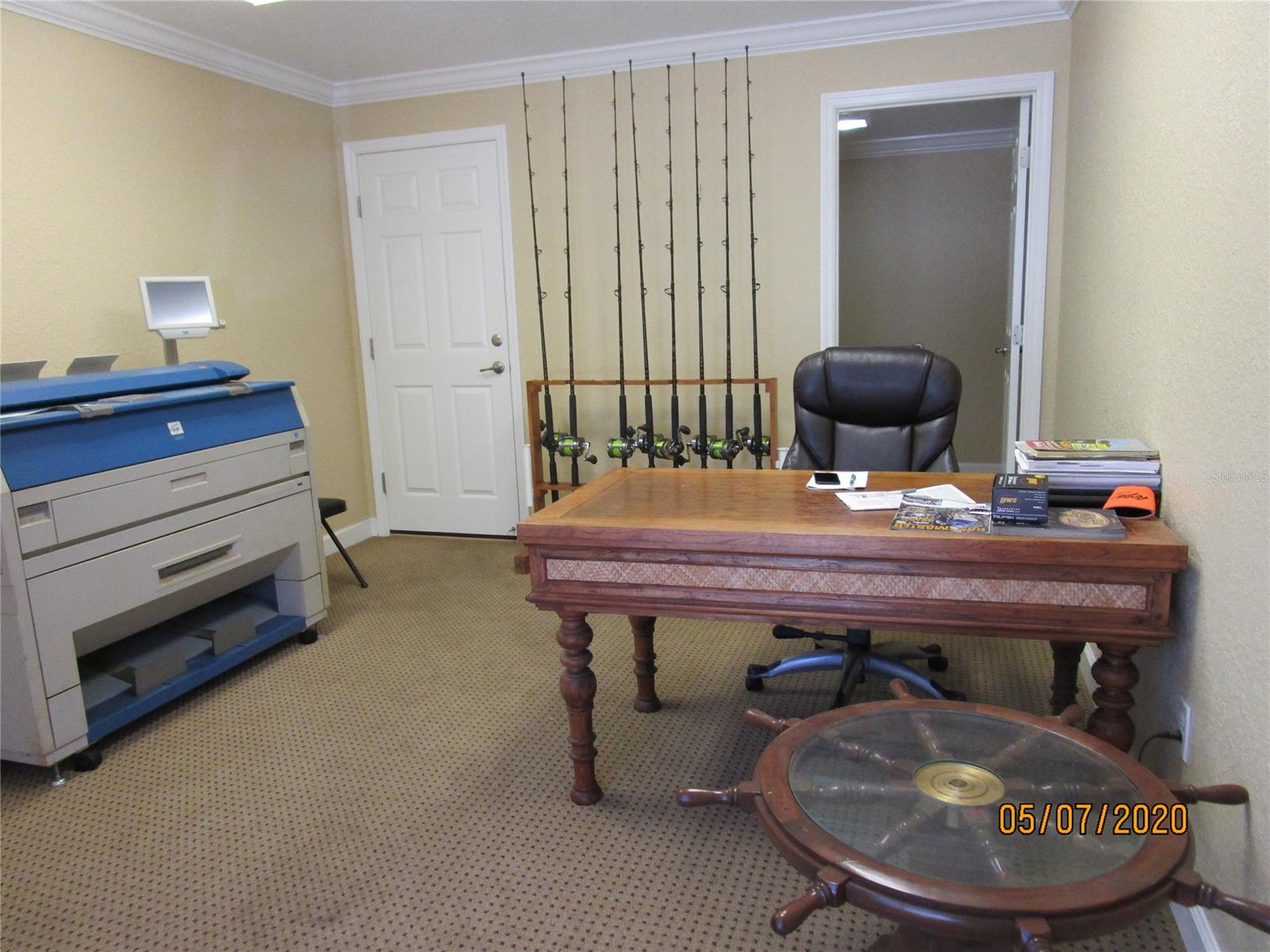 Park Center 02 - Commercial Sale