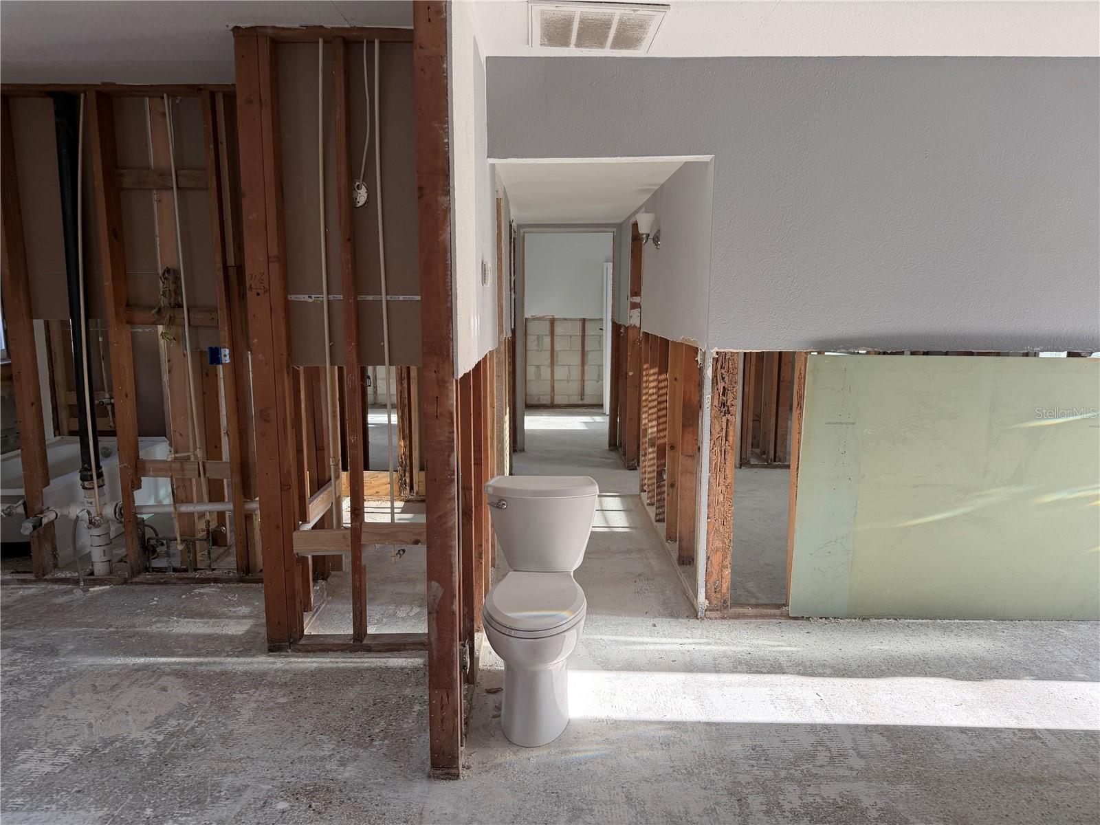 BAY CREST PARK UNIT 01 - Residential