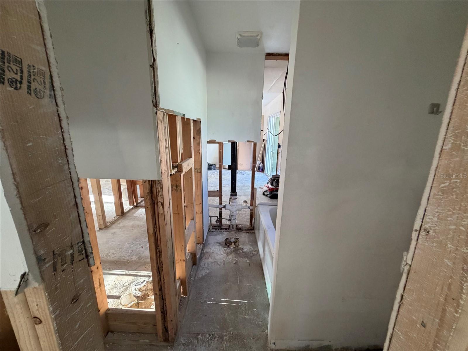 BAY CREST PARK UNIT 01 - Residential