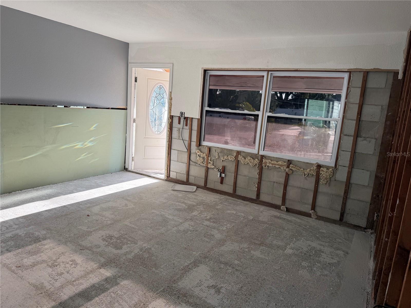 BAY CREST PARK UNIT 01 - Residential