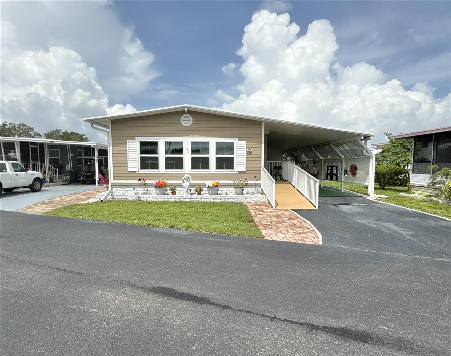 7216 MOUNT GEORGETOWN DRIVE NE 555