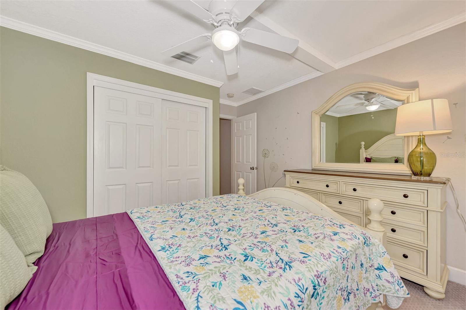 FLOYD & CAMERON SUB - Residential Lease