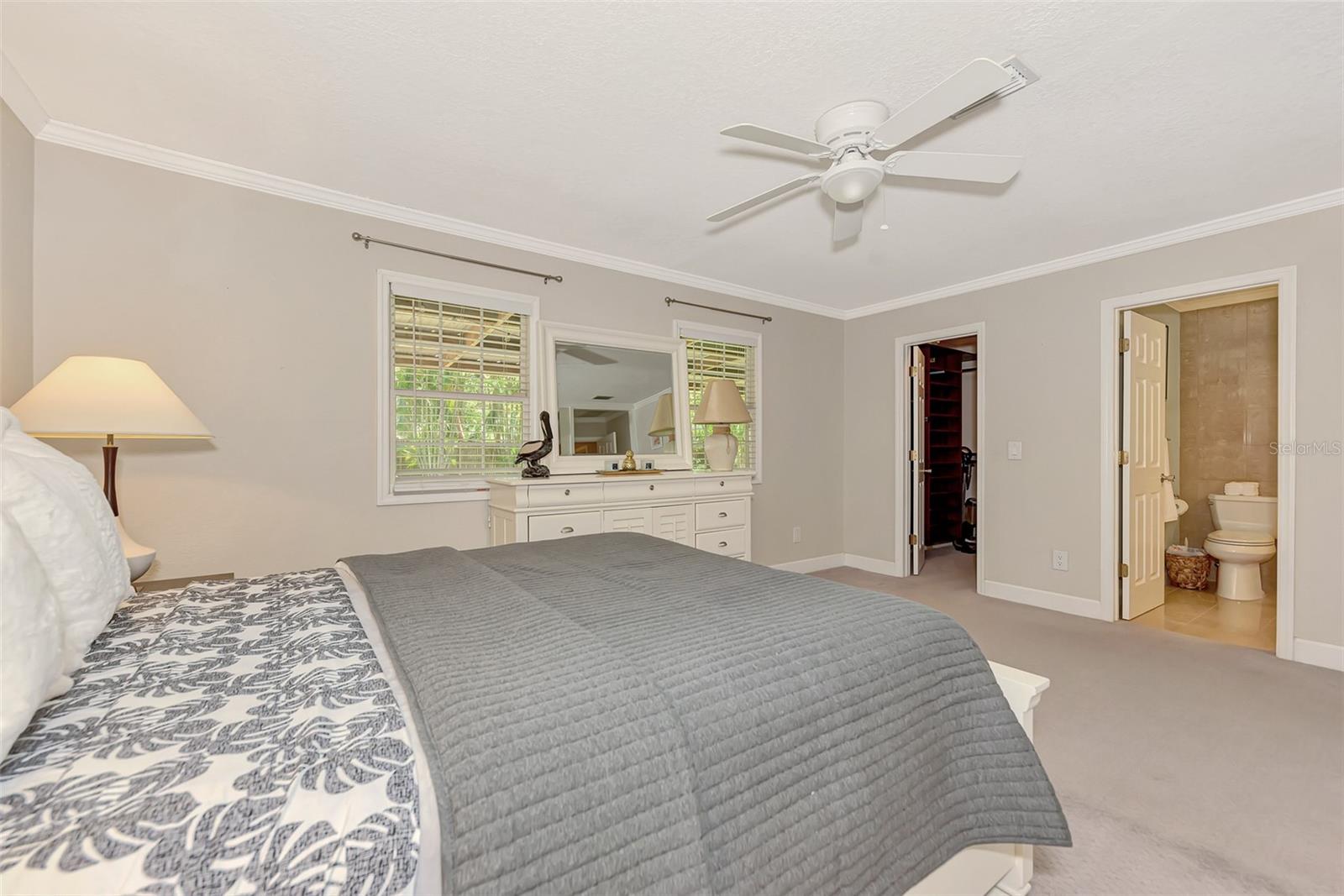 FLOYD & CAMERON SUB - Residential Lease