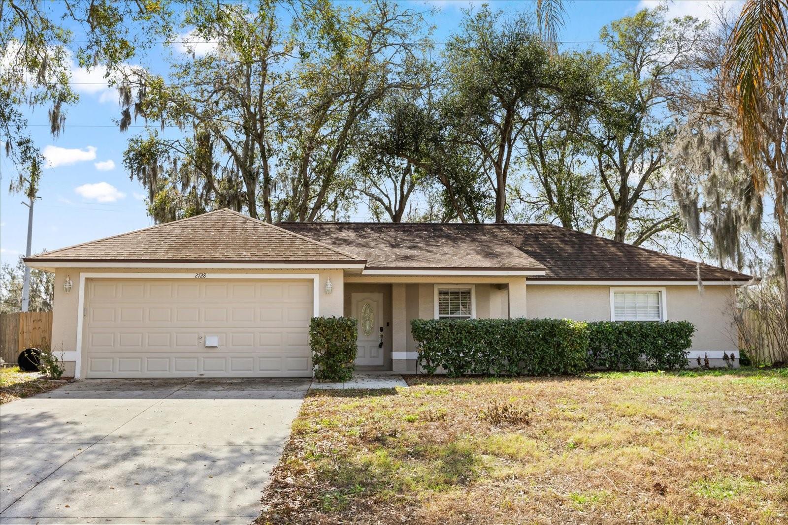 EUSTIS LAKE YALE LANDING ADD 01 TR A & B - Residential