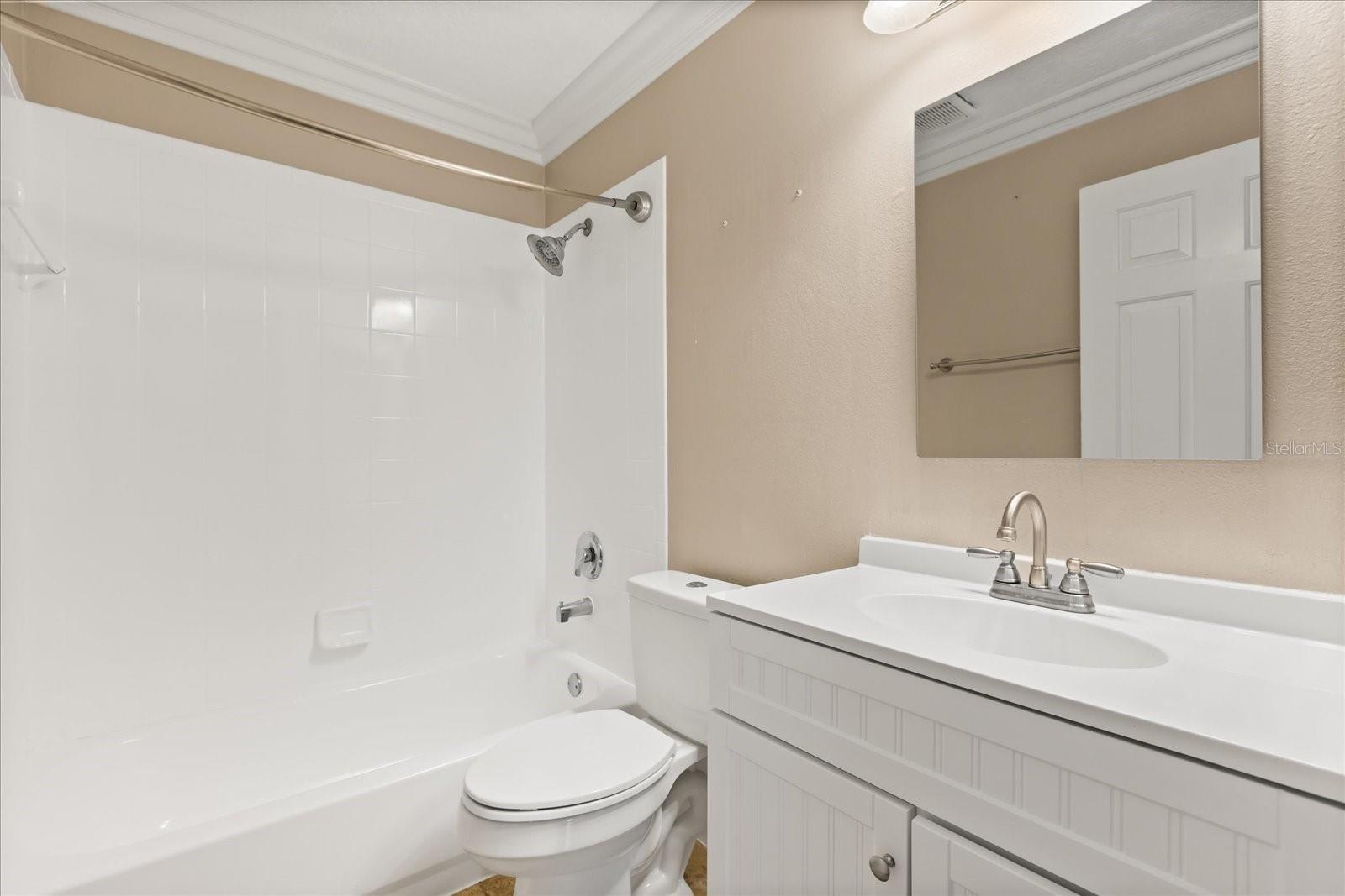 EUSTIS LAKE YALE LANDING ADD 01 TR A & B - Residential