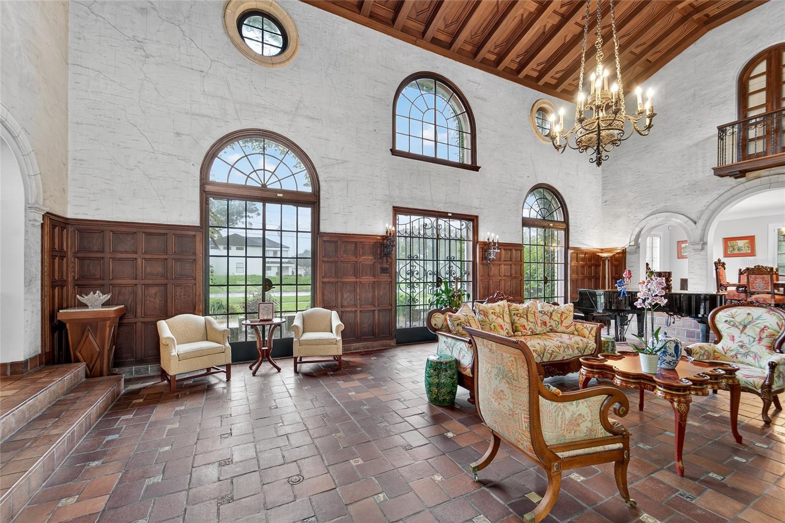 DAVIS ISLANDS PB10 PG52 TO 57 - Residential