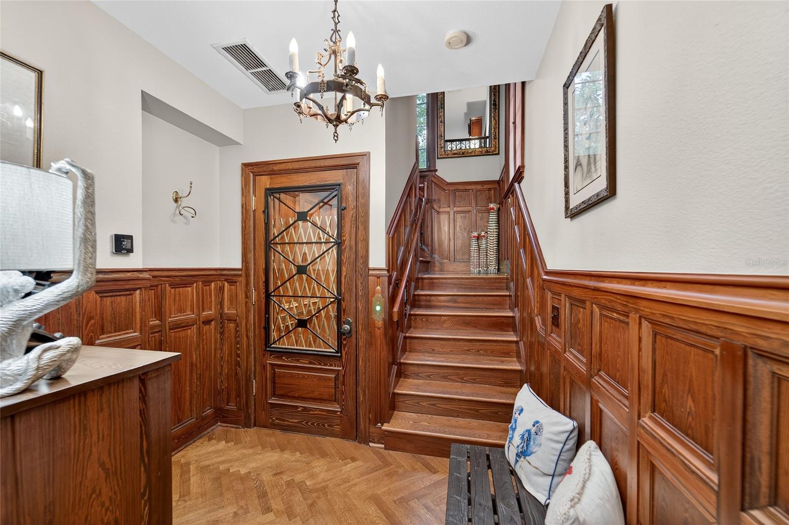 DAVIS ISLANDS PB10 PG52 TO 57 - Residential