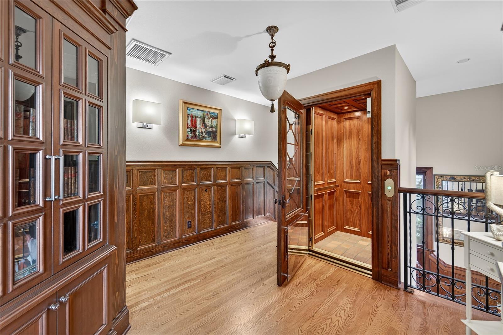 DAVIS ISLANDS PB10 PG52 TO 57 - Residential