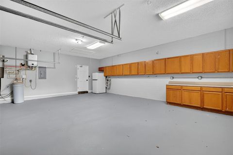 Tiny photo for 28004 Shirley Shores Road, Tavares, FL 32778 (MLS # G5104365)