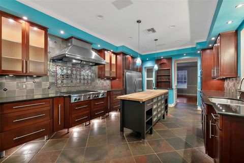 Tiny photo for 28004 Shirley Shores Road, Tavares, FL 32778 (MLS # G5104365)