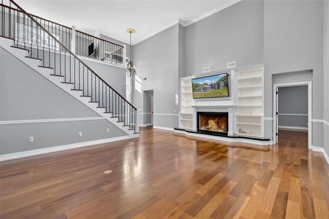 Tiny photo for 28004 Shirley Shores Road, Tavares, FL 32778 (MLS # G5104365)