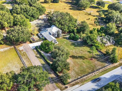 Tiny photo for 28004 Shirley Shores Road, Tavares, FL 32778 (MLS # G5104365)