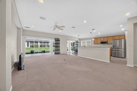 Tiny photo for 13417 SE 86th Circle, Summerfield, FL 34491 (MLS # OM733892)