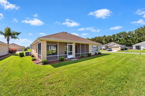 Tiny photo for 13417 SE 86th Circle, Summerfield, FL 34491 (MLS # OM733892)
