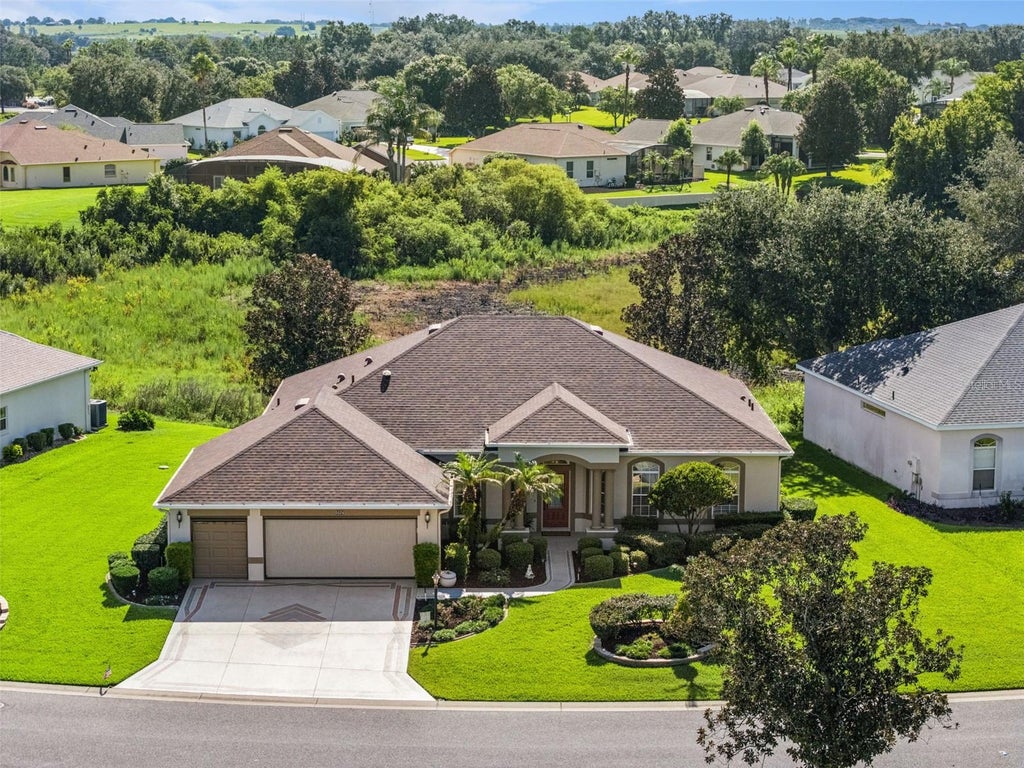 Photo of 5524 Belle Terre Drive, Leesburg, FL 34748 (MLS # G5117557)
