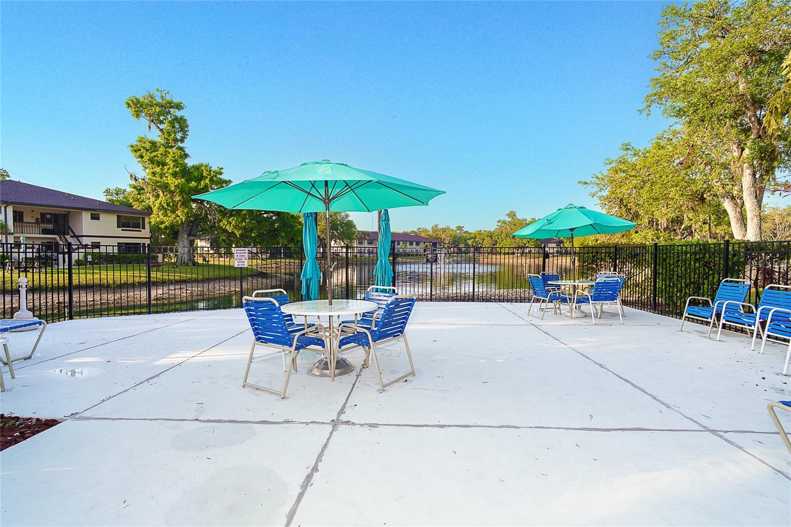 OAKES 03 - Residential