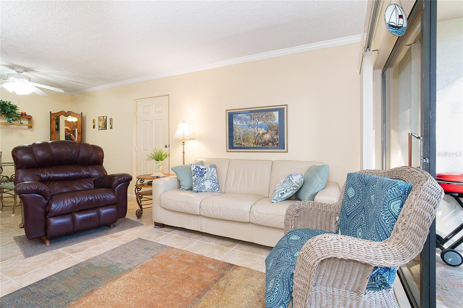 OAKES 03 - Residential