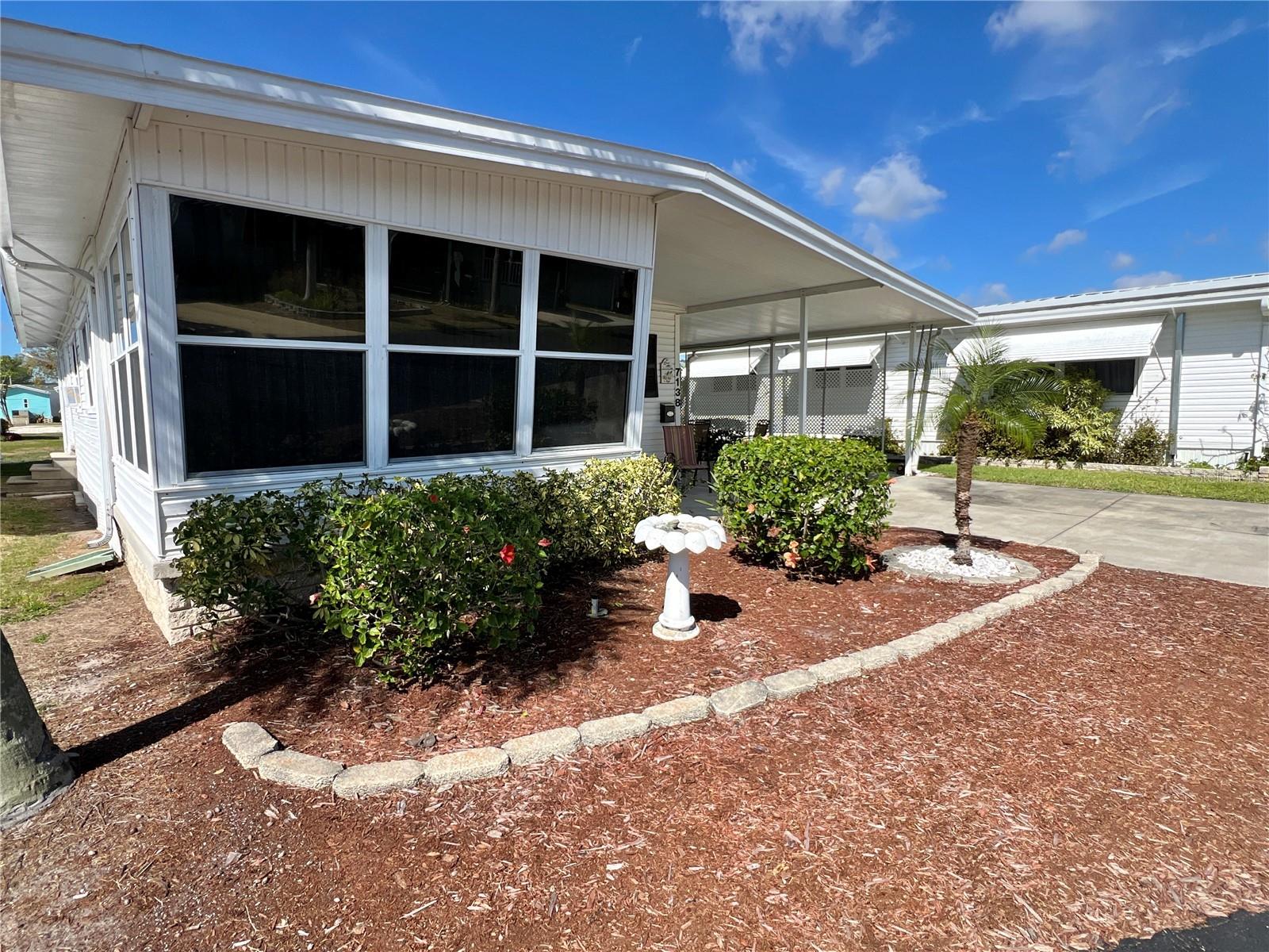 7138 MOUNT HAWTHORNE ROAD NE 586