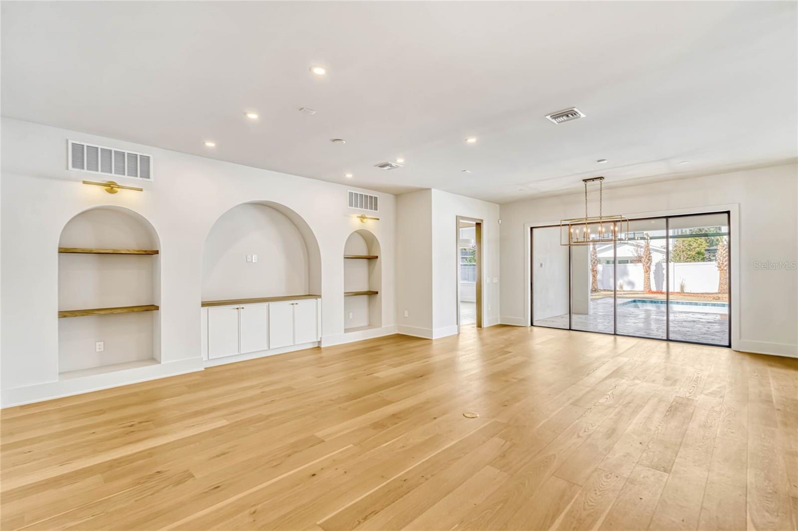 VERGE BONITA PLACE - Residential