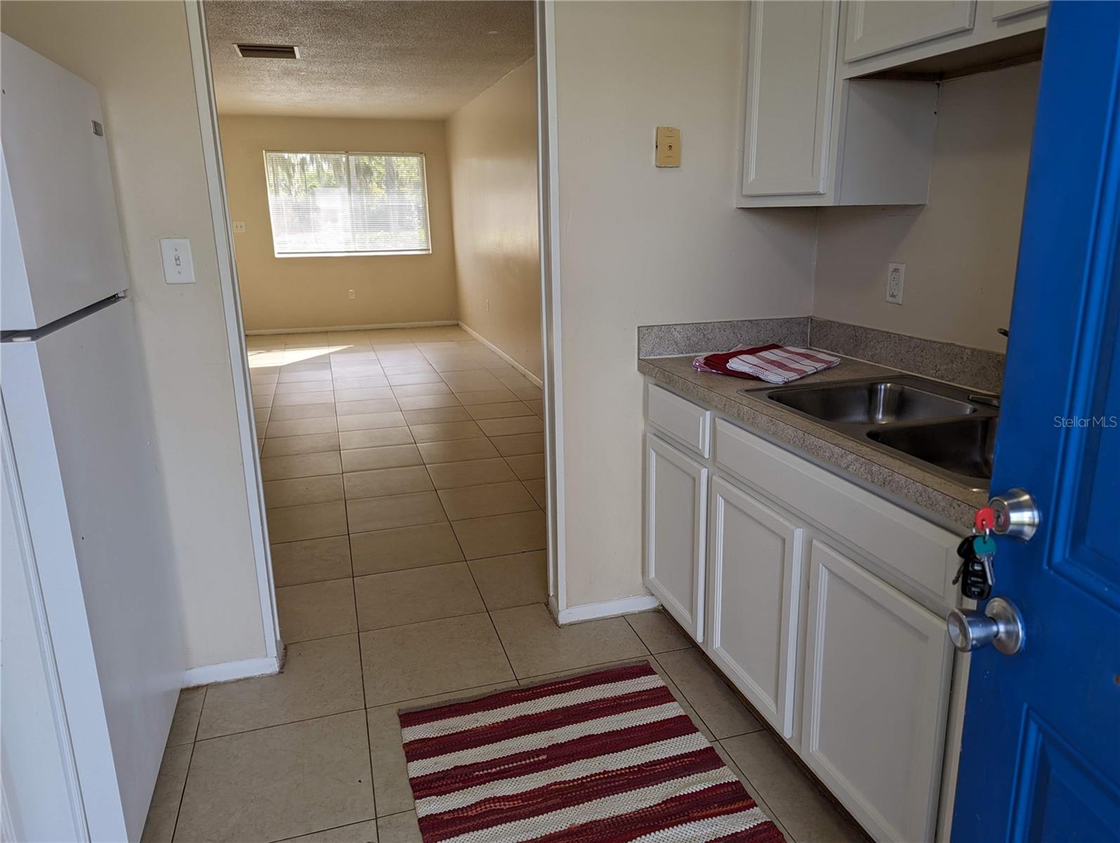 ST JOHNS RIVER LAND CO - Residential Lease