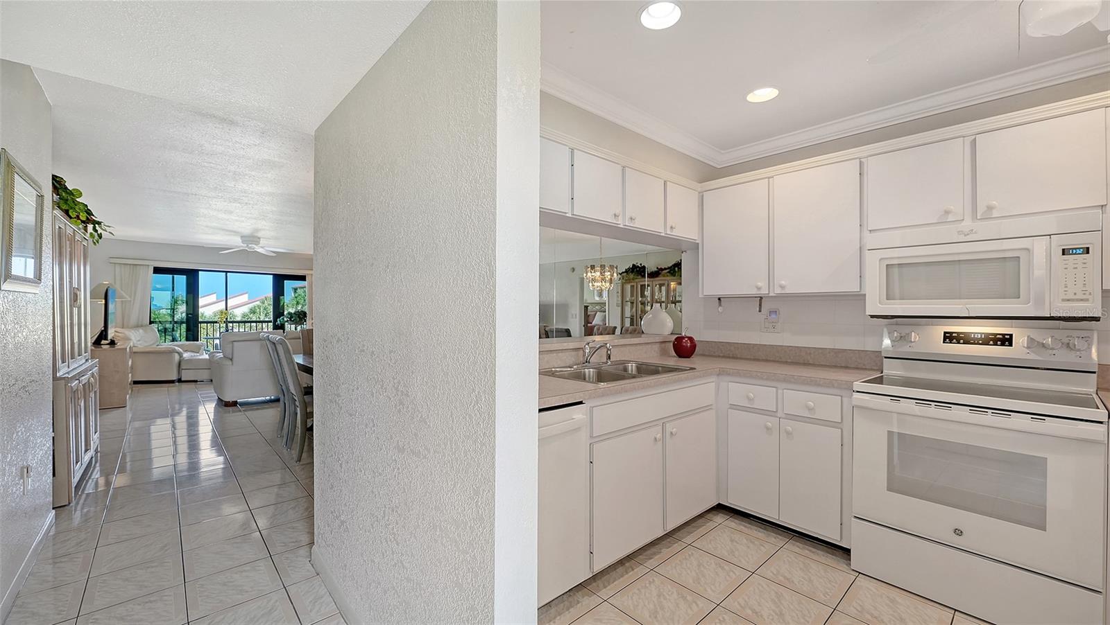 6234 MIDNIGHT PASS ROAD 307