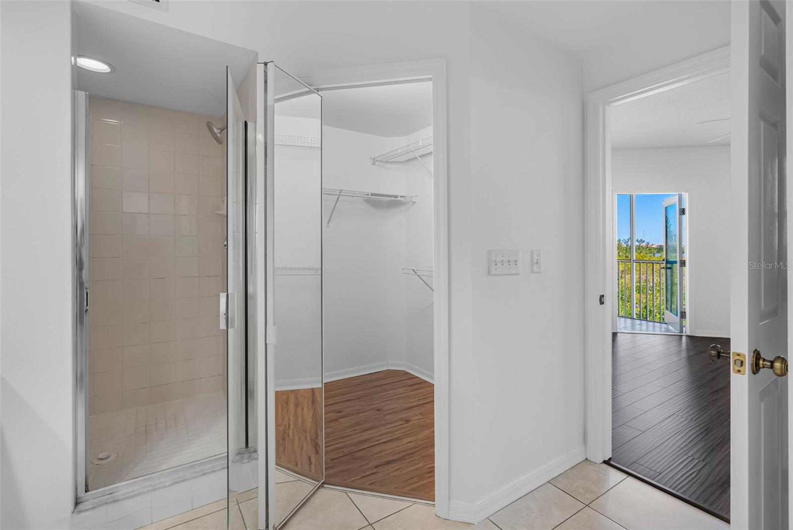 SHORES OF LONG BAYOU CONDO - Residential