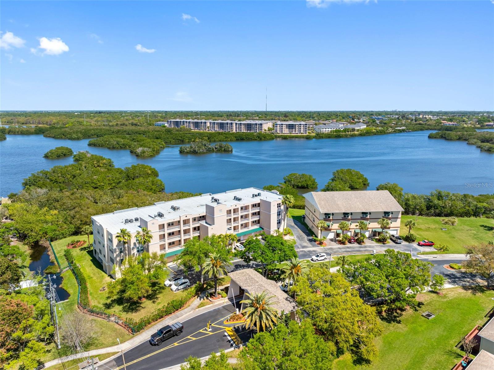 SHORES OF LONG BAYOU CONDO - Residential