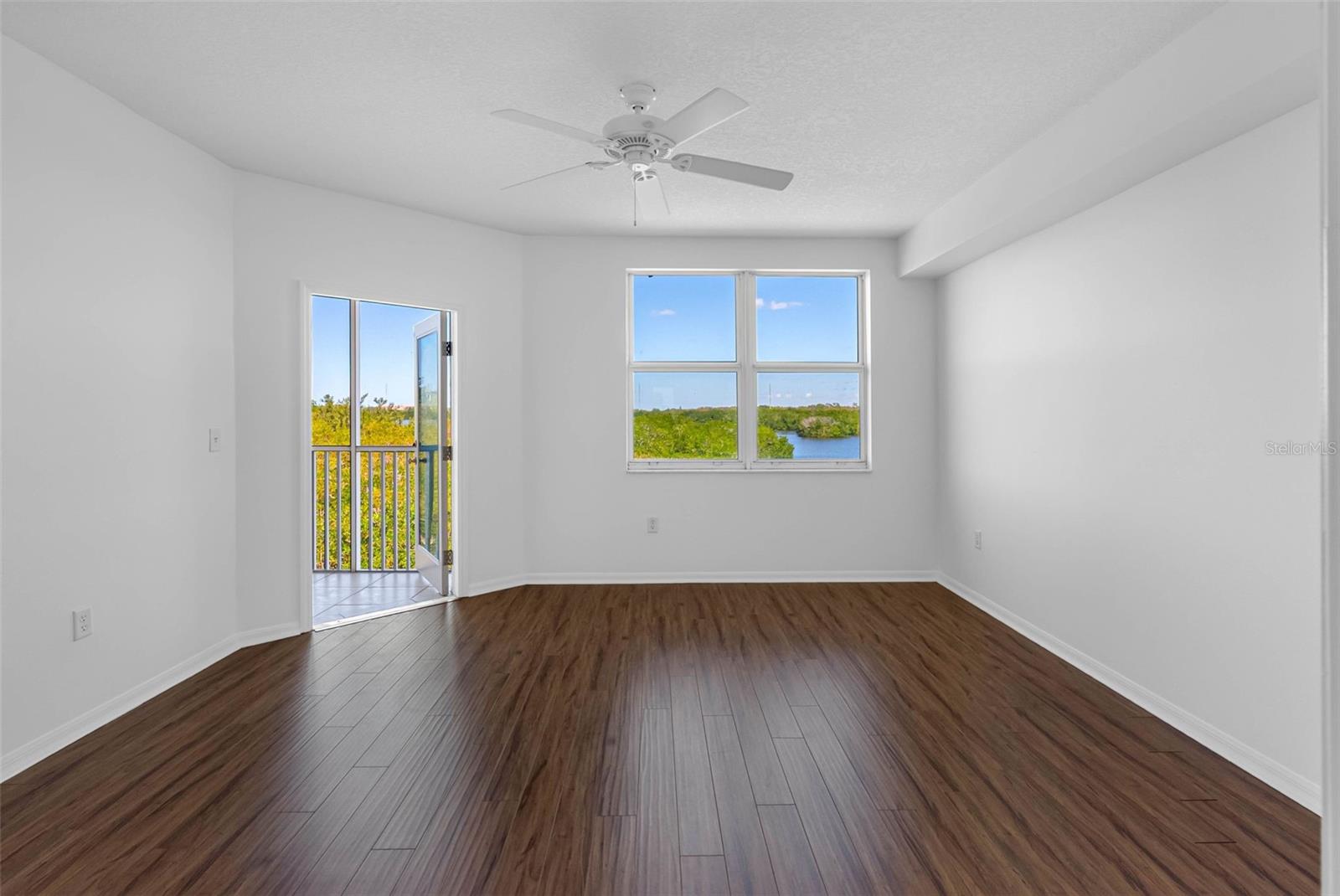 SHORES OF LONG BAYOU CONDO - Residential