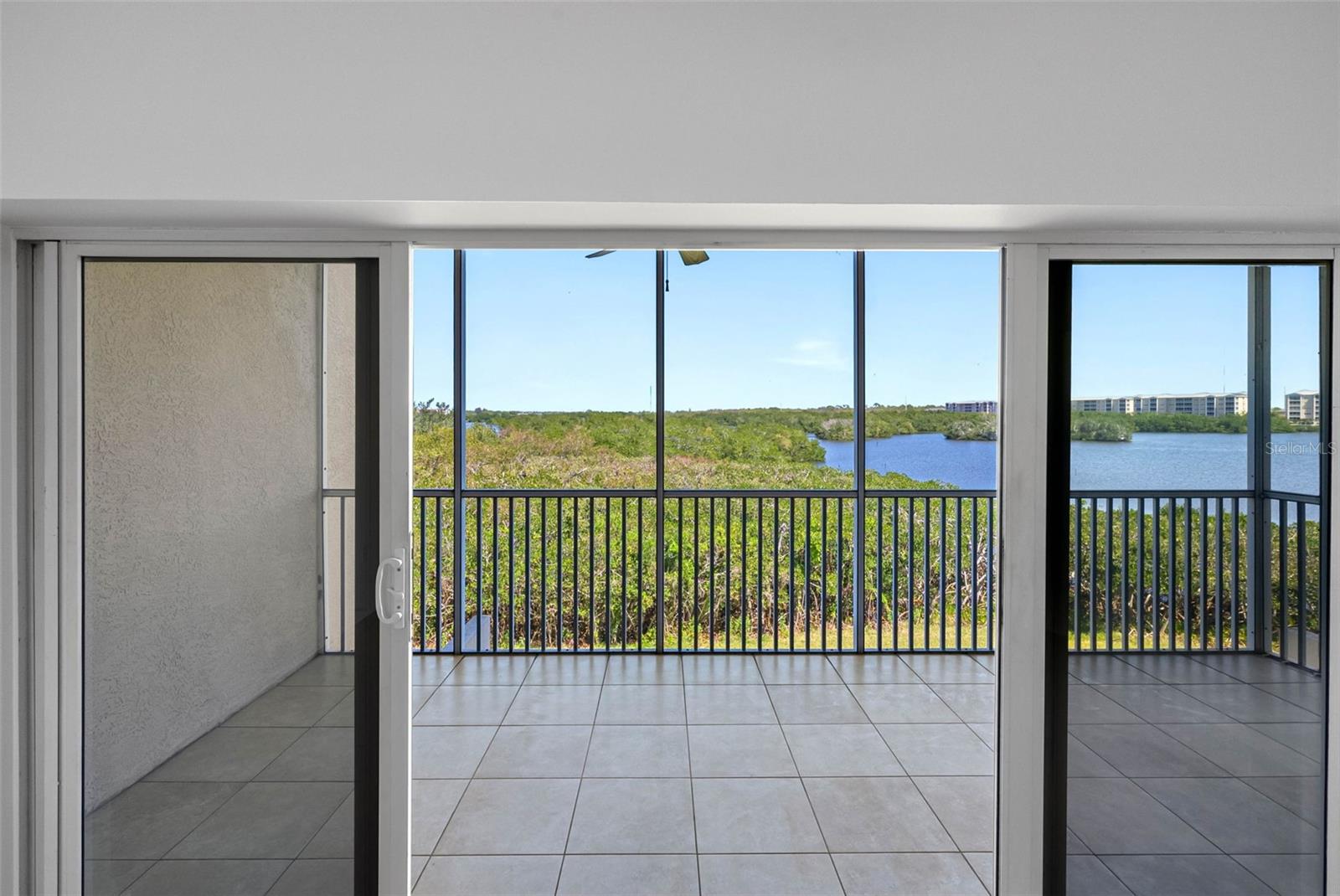 SHORES OF LONG BAYOU CONDO - Residential