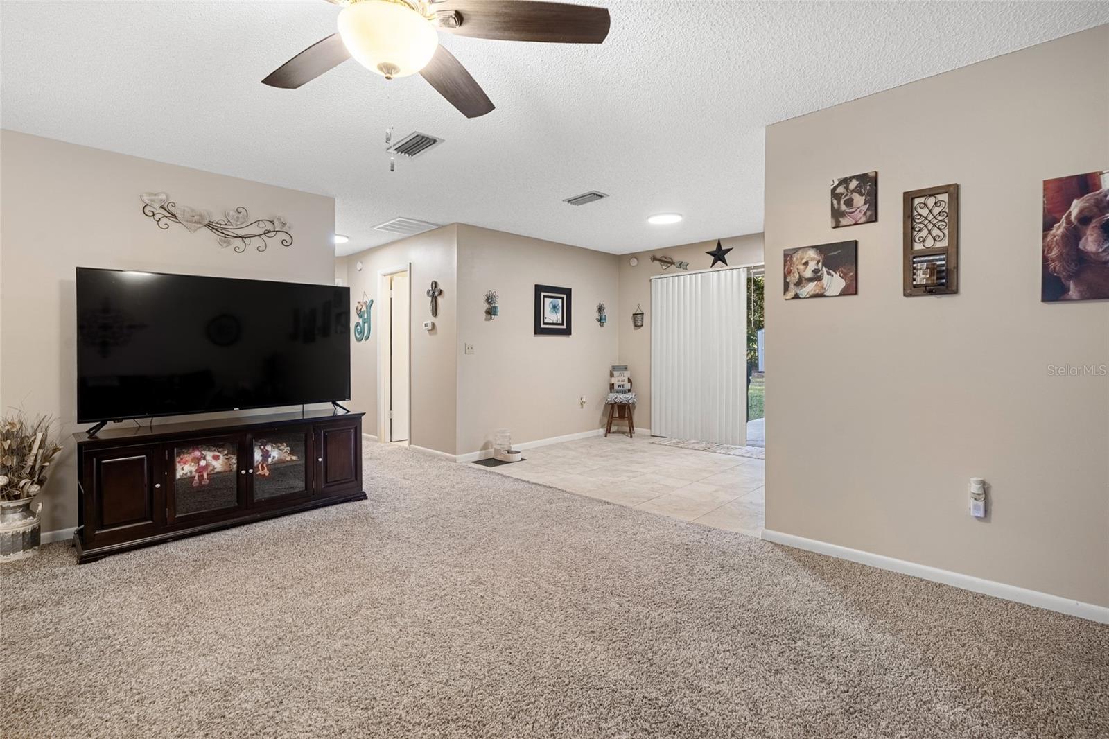 LAKE WEIR GARDENS - Residential