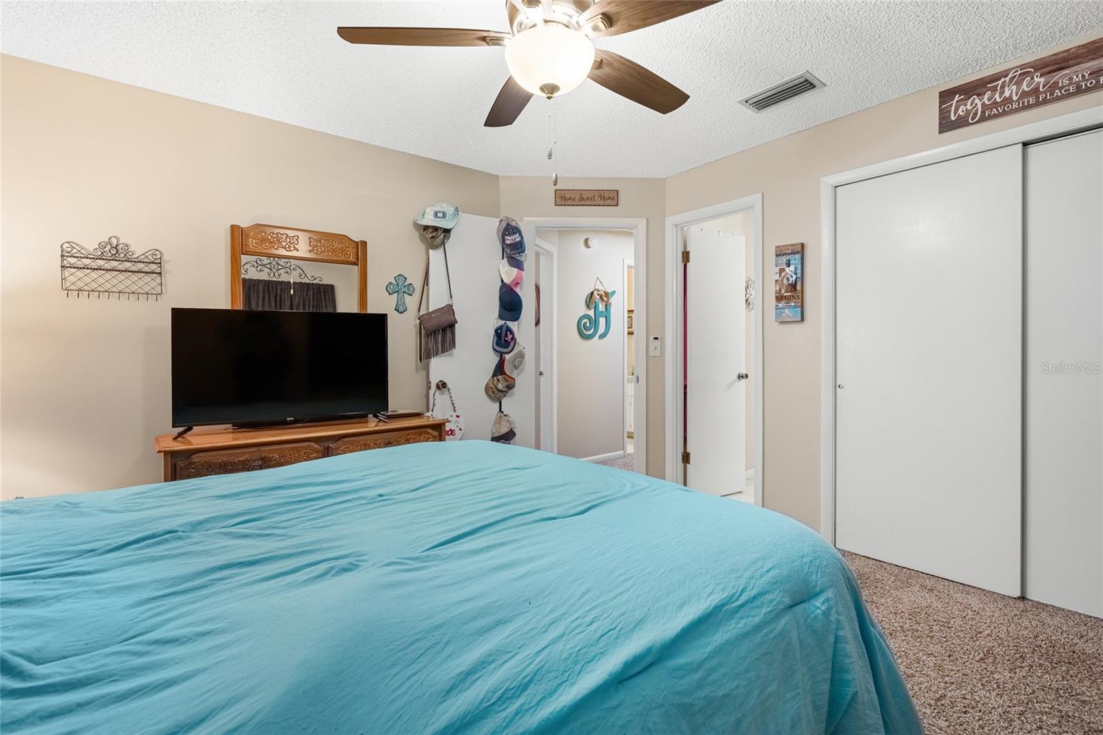 LAKE WEIR GARDENS - Residential