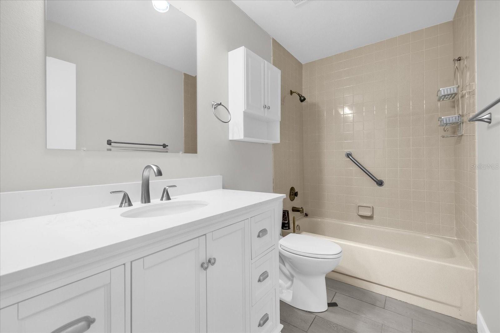 PARKVIEW POINTE SEC 01 REP - Residential Lease