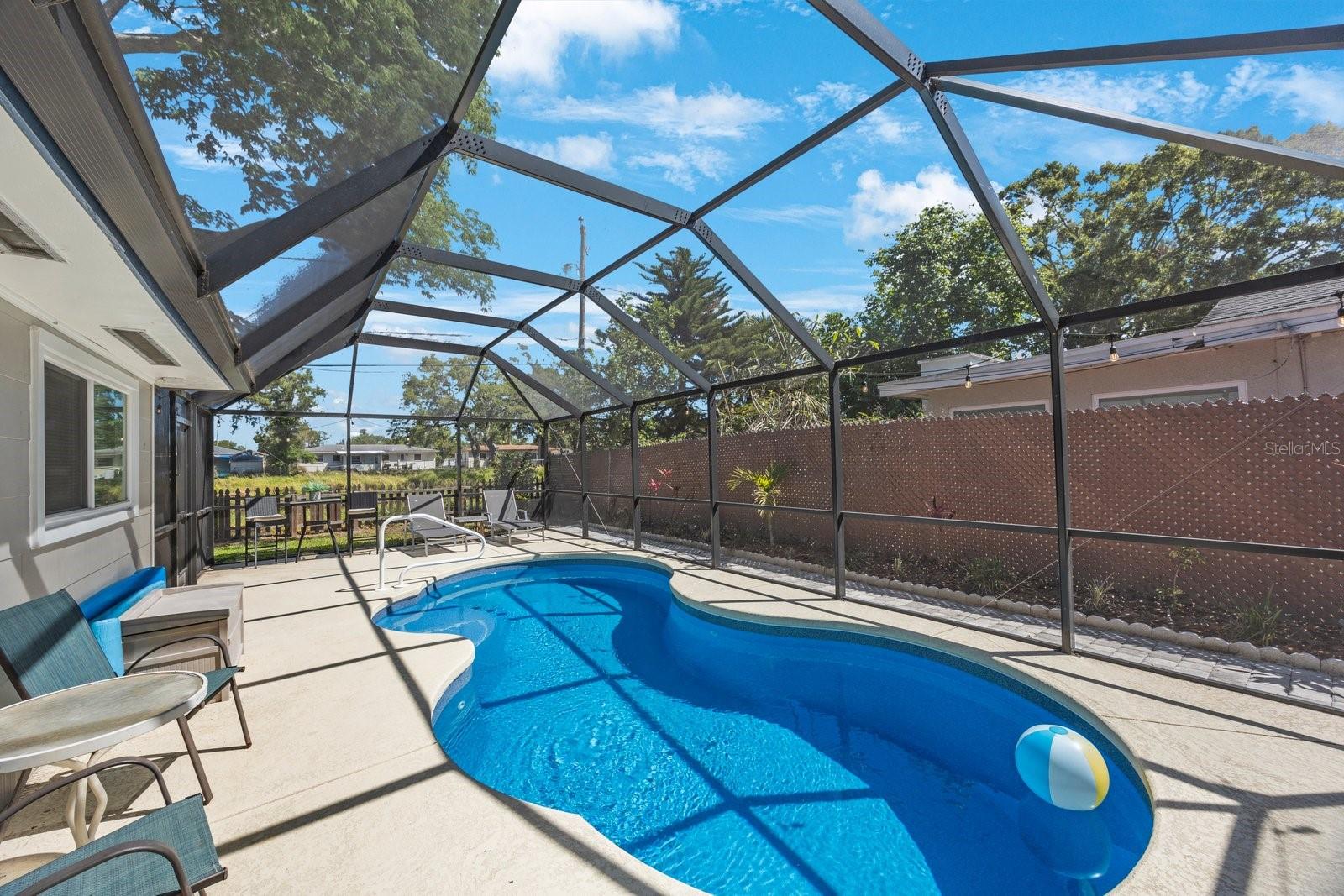1422 PINEBROOK DRIVE