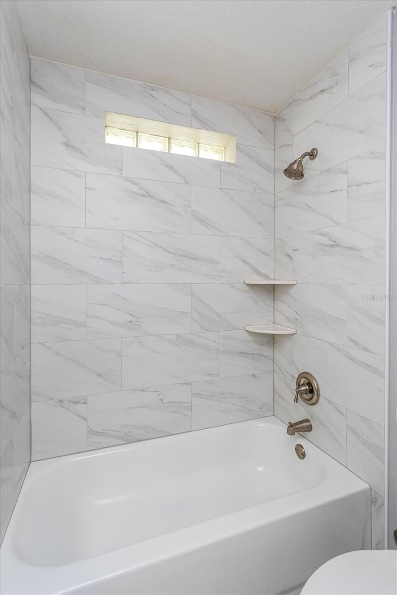 LAKEVIEW VILLAGE - Residential Lease