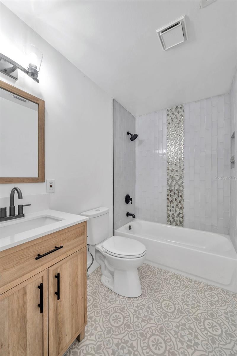 CATHERINE CITY SUB - Residential Lease