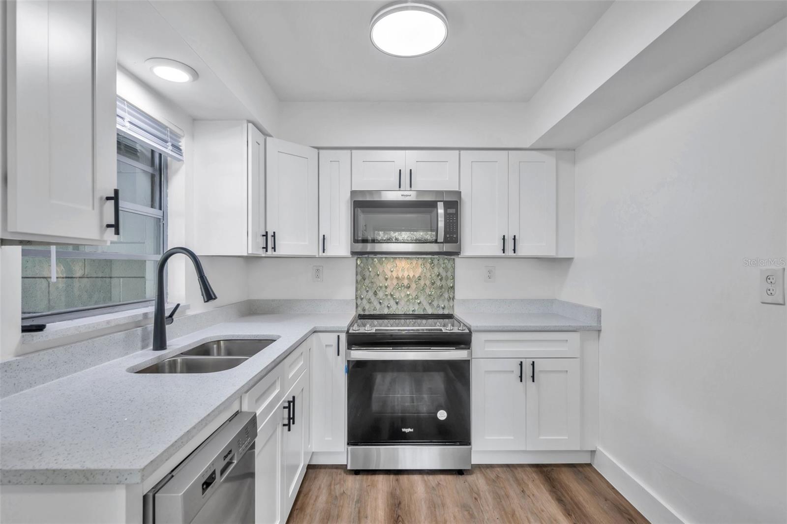 CATHERINE CITY SUB - Residential Lease