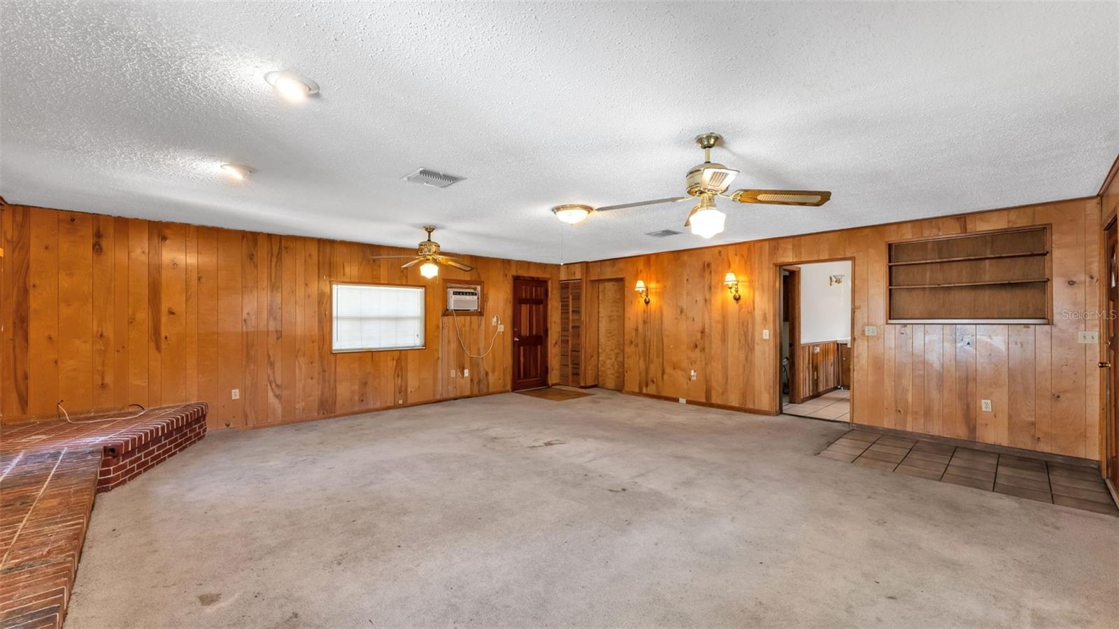 LAKE PARKER HEIGHTS - Residential