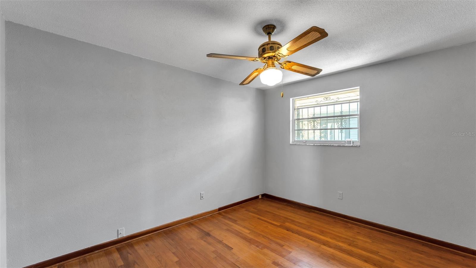 LAKE PARKER HEIGHTS - Residential