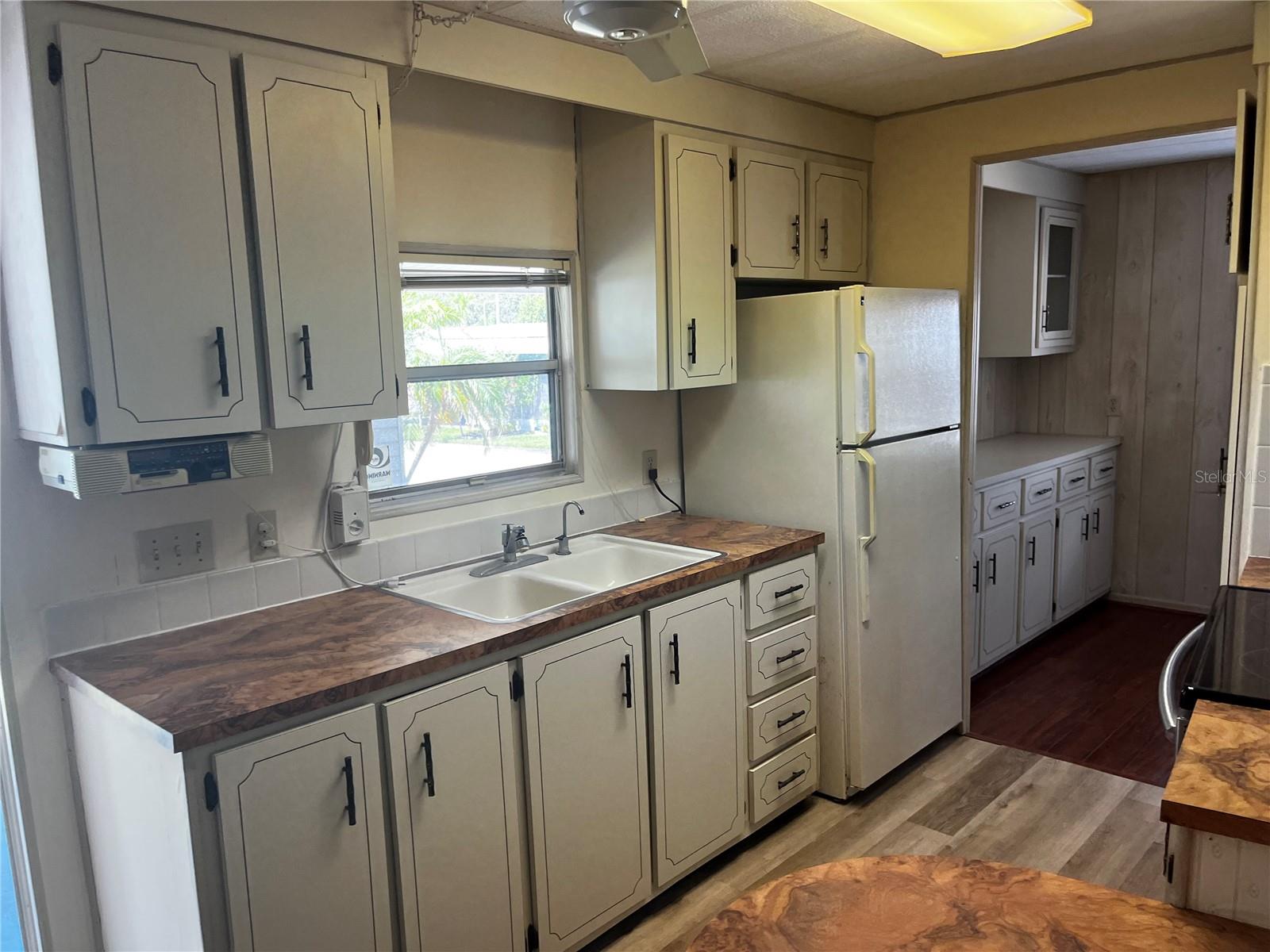 BLUE JAY MOBILE HOME ESTATES CONDO - Residential