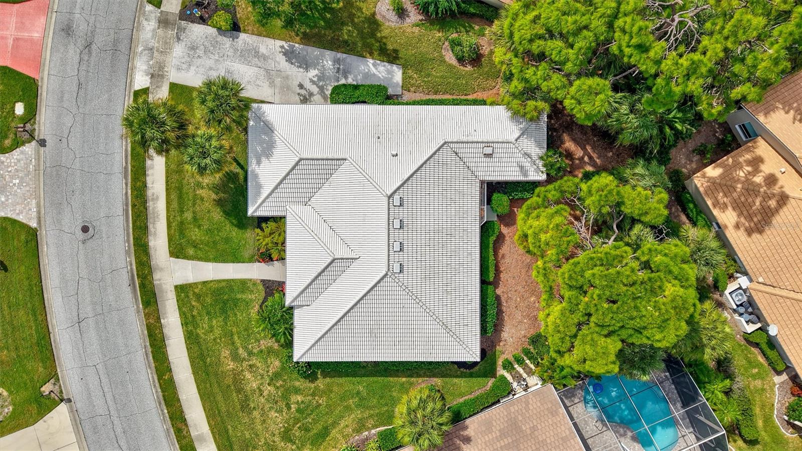CALUSA LAKES - Residential