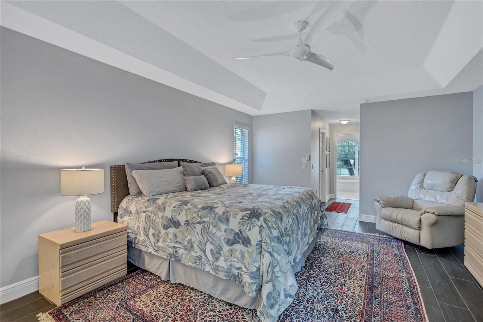 CALUSA LAKES - Residential