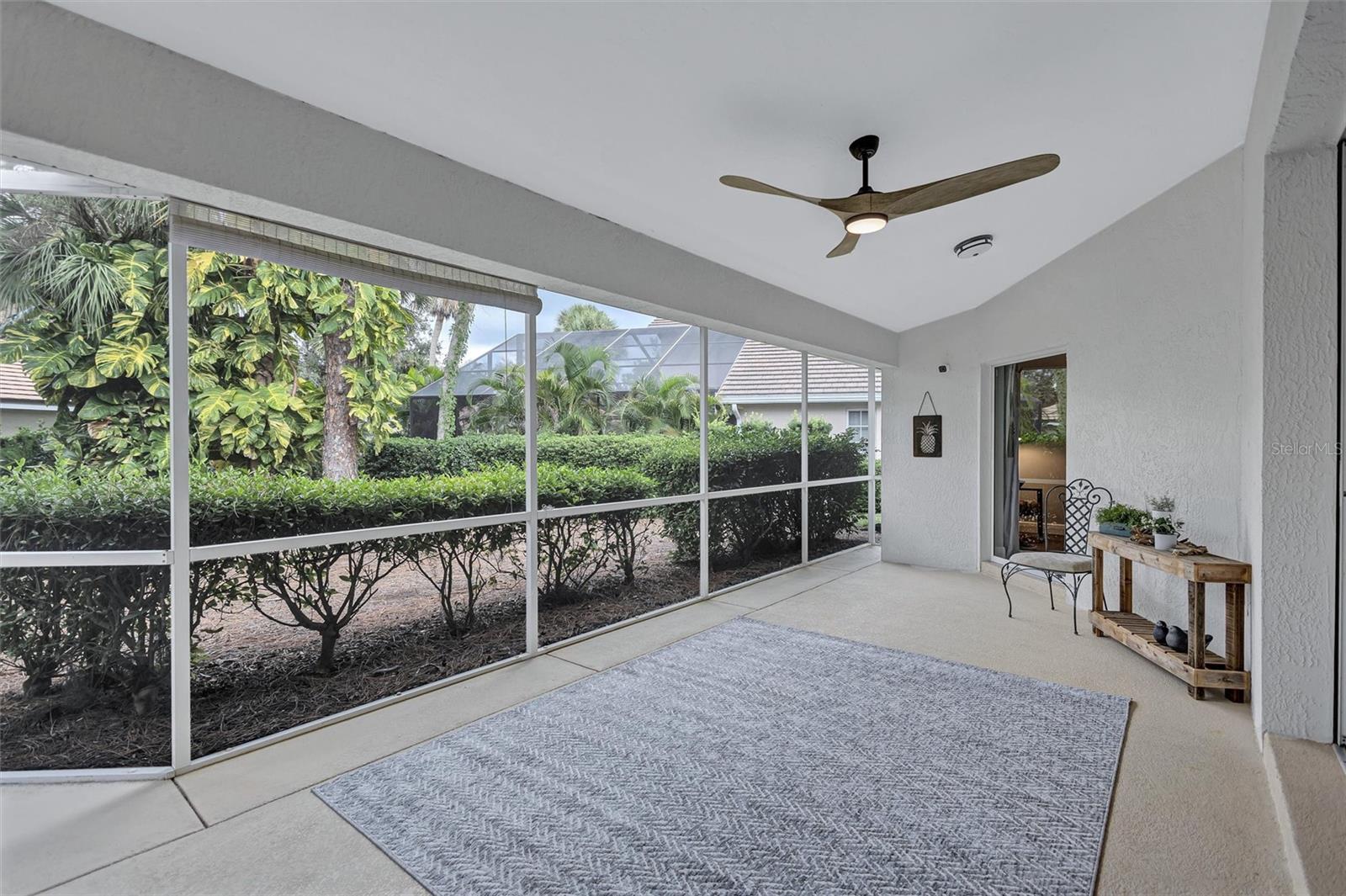 CALUSA LAKES - Residential