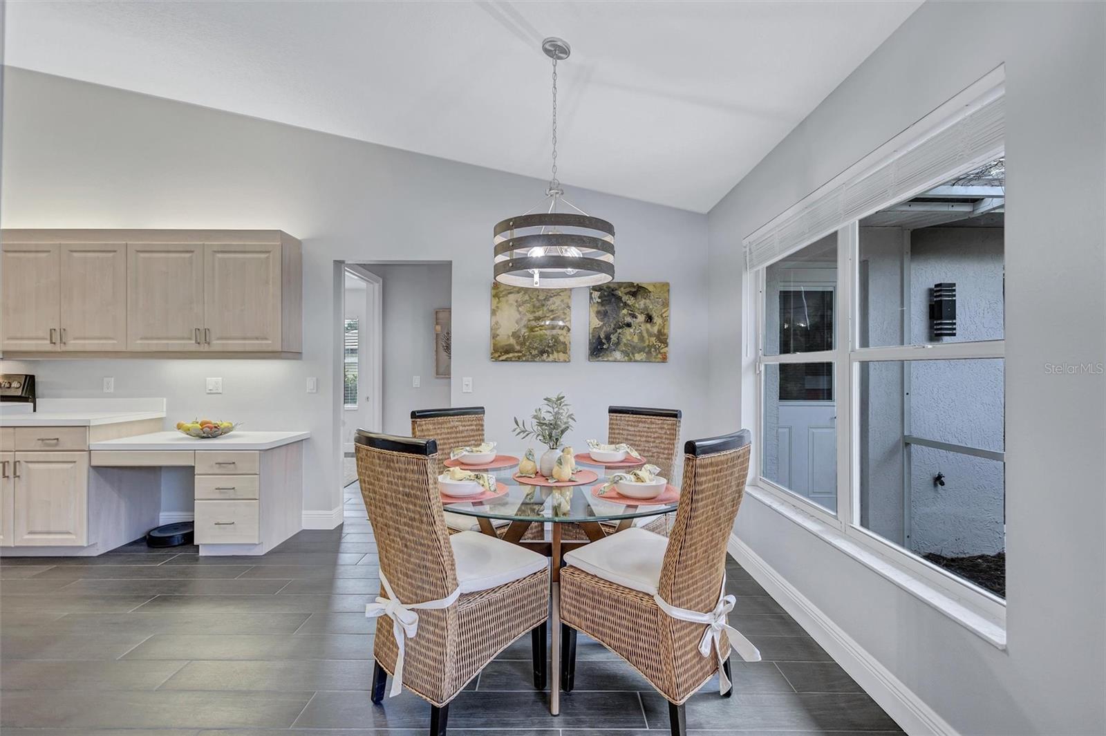 CALUSA LAKES - Residential